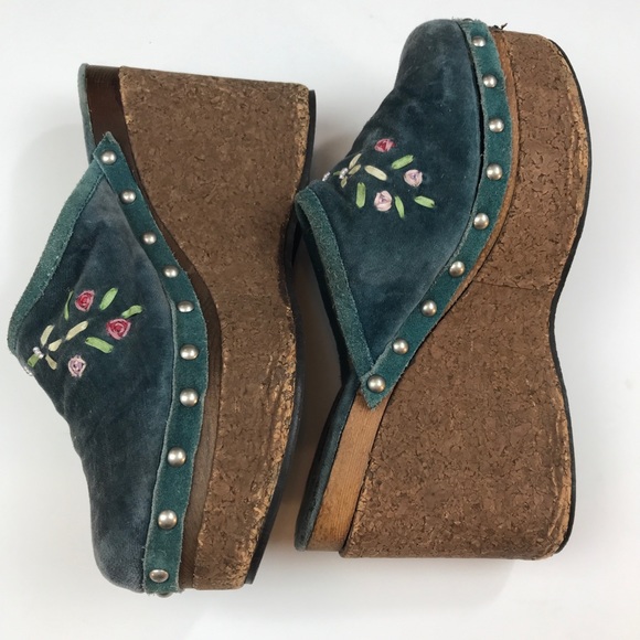 VTG Steve Madden Velvet Platform Clog - Picture 4 of 6
